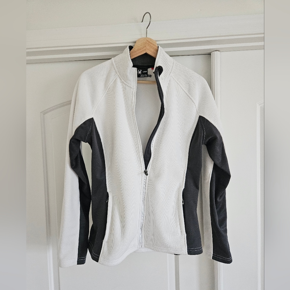 🕷NWOT Spyder Zip Sweater - Large